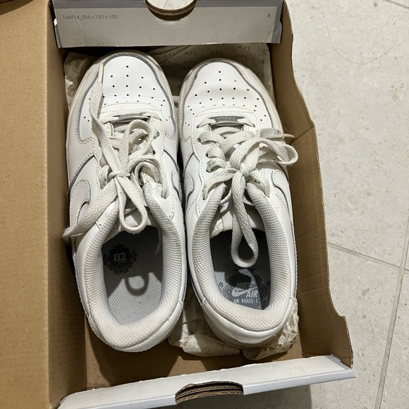 Nike Shoes - Nike shoes.